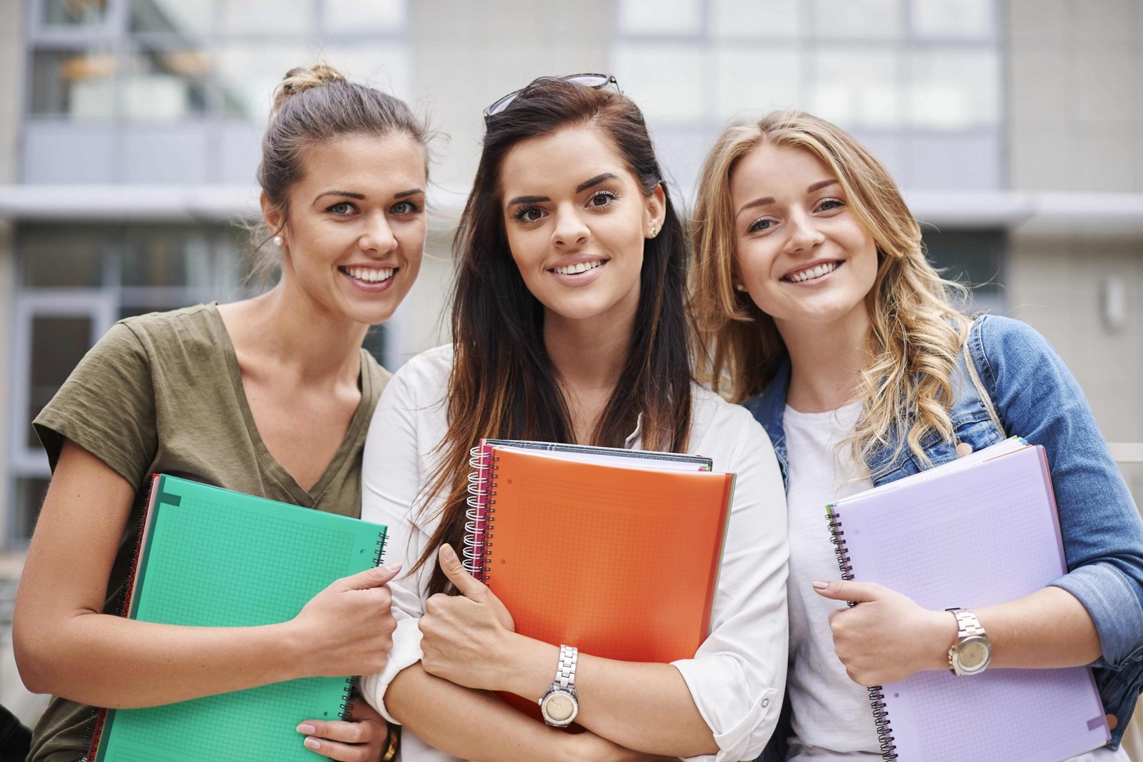 Como a universidade pode melhorar o contato com seus alunos.